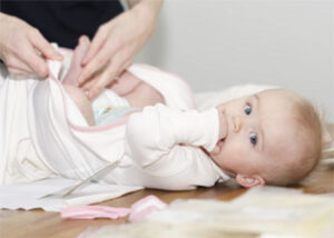 مقاومت کودک برای پوشیدن لباس