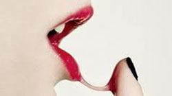 خوردن آب منی مرد توسط زن