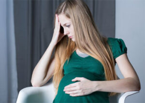 سوزش-سر-دل-در-بارداری سوزش معده در بارداری