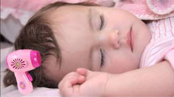 صدای سشوار و جاروبرقی برای آرامش نوزاد