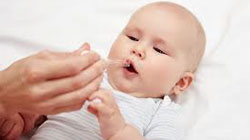 قطره متوکلوپرامید برای رفلاکس نوزاد