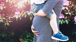 نگهداری از کودک در بارداری